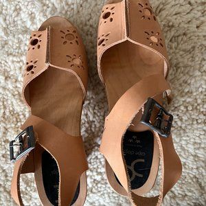Swedish High Heeled Clogs